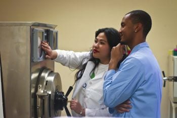 Oklahoma Reach Higher biology students from Langston University.